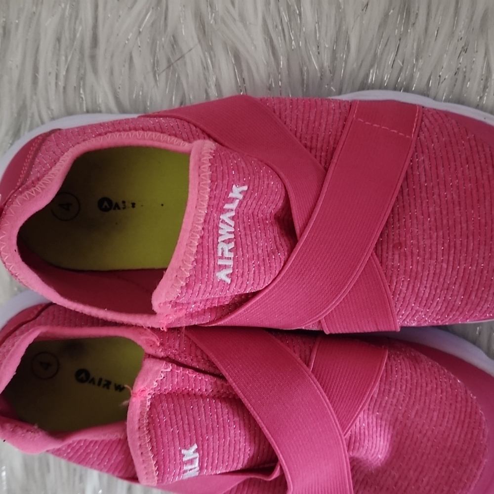 Big girls Pink  Airwalk sneakers - Picture 3 of 4